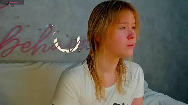 Snapshot of Amy_Kimberlly chatting on 09/17/25, 11:50 Amy Kimberlly online show from 09/17/25, 11:50