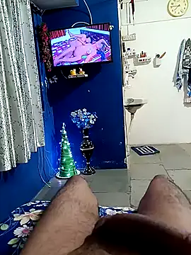 Snapshot of Playboy_bhabhi_00 chatting on 11/19/25, 02:17 Playboy bhabhi 00 online show from 11/19/25, 02:17