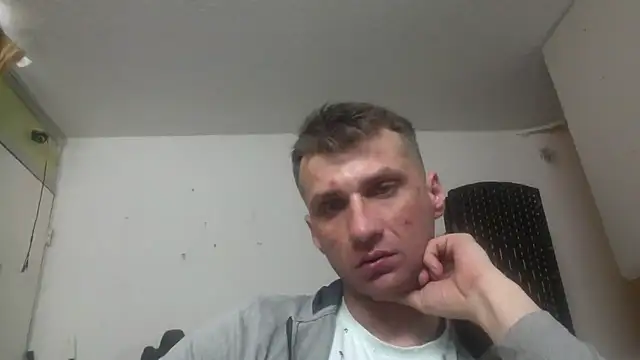 Snapshot of sexyhotstud12 chatting on 02/02/25, 04:00 sexyhotstud12 online show from 02/02/25, 04:00