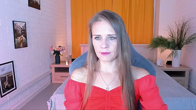 EmiliaBedy online show from 10/01/25, 09:15