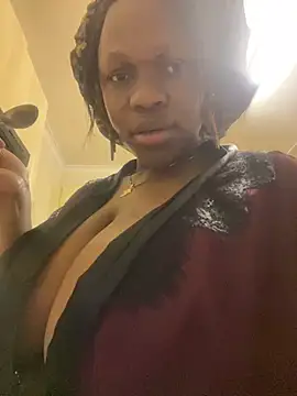 Snapshot of Boneca25 chatting on 02/15/25, 09:37 Boneca25 online show from 02/15/25, 09:37