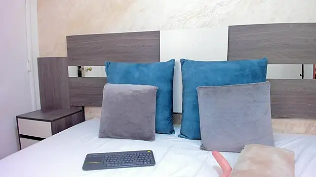 rachel kole online show from 02/07/25, 07:40