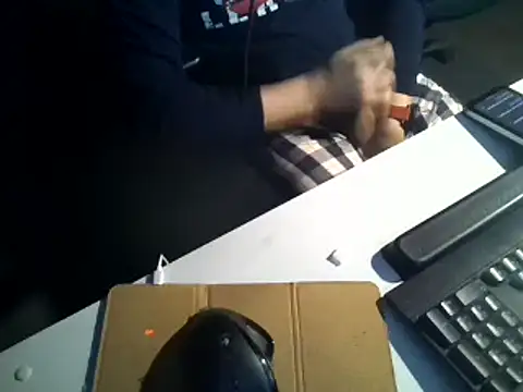 Snapshot of pandaexplorador chatting on 02/07/25, 06:56 pandaexplorador online show from 02/07/25, 06:56