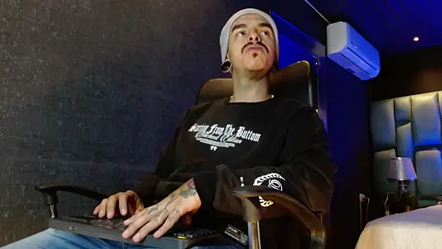 kaletattoo online show from 07/18/26, 11:36