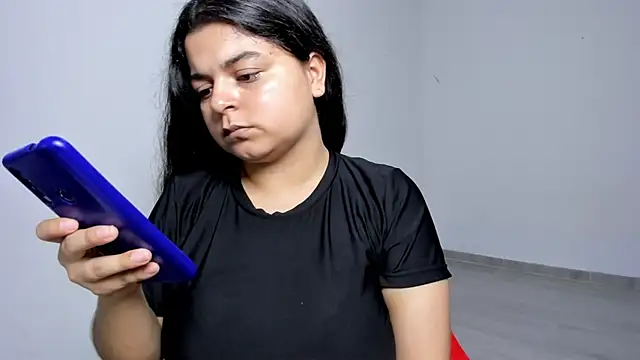 Snapshot of Little_Shaara chatting on 03/20/25, 07:46 Little Shaara online show from 03/20/25, 07:46