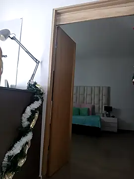 Snapshot of Ariana_rouse chatting on 12/03/25, 05:11 Ariana rouse online show from 12/03/25, 05:11