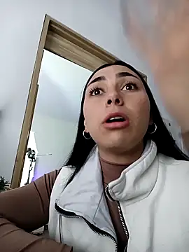 Snapshot of Ariana_rouse chatting on 12/05/25, 08:16 Ariana rouse online show from 12/05/25, 08:16