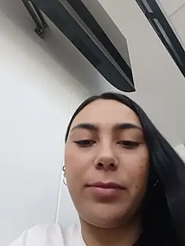Ariana rouse online show from 07/28/26, 03:32