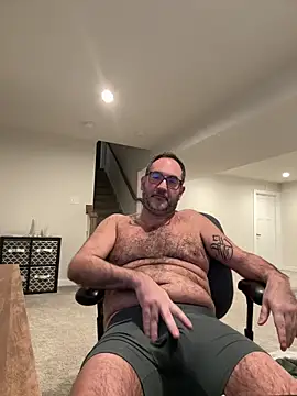 Snapshot of harrychest chatting on 03/12/26, 02:45 harrychest online show from 03/12/26, 02:45