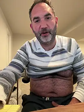 Snapshot of harrychest chatting on 05/01/26, 05:17 harrychest online show from 05/01/26, 05:17