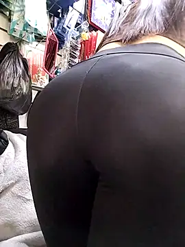 Snapshot of samathasexx chatting on 12/05/25, 06:48 samathasexx online show from 12/05/25, 06:48