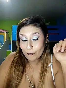 Snapshot of Sweetafhrodyta chatting on 10/19/25, 06:14 Sweetafhrodyta online show from 10/19/25, 06:14