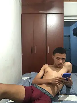 Alvarozzxv online show from 01/27/25, 06:09