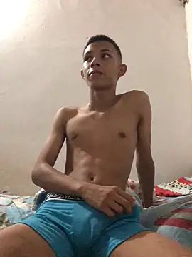 Alvarozzxv online show from 03/02/25, 01:58