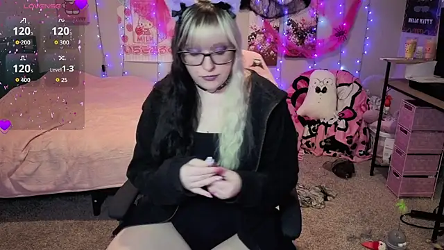 MissLoreleii online show from 10/29/25, 08:54