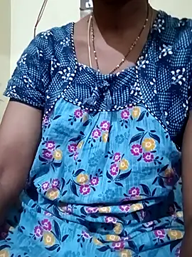 Snapshot of TeluguammayiMahi chatting on 10/31/25, 12:44 TeluguammayiMahi online show from 10/31/25, 12:44