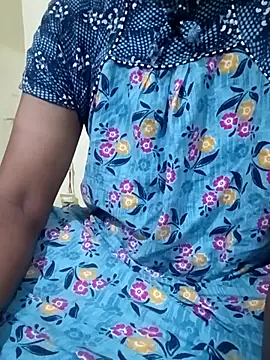 Snapshot of TeluguammayiMahi chatting on 11/14/25, 07:45 TeluguammayiMahi online show from 11/14/25, 07:45