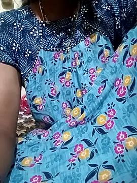 Snapshot of TeluguammayiMahi chatting on 11/15/25, 06:04 TeluguammayiMahi online show from 11/15/25, 06:04