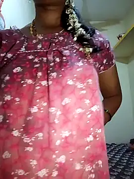 Snapshot of TeluguammayiMahi chatting on 12/01/25, 06:07 TeluguammayiMahi online show from 12/01/25, 06:07