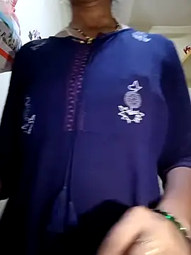 Snapshot of TeluguammayiMahi chatting on 12/05/25, 01:14 TeluguammayiMahi online show from 12/05/25, 01:14