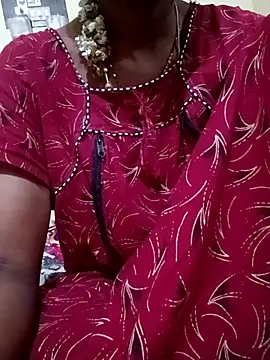 Snapshot of TeluguammayiMahi chatting on 12/13/25, 09:53 TeluguammayiMahi online show from 12/13/25, 09:53