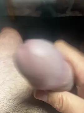 yannusgir33 online show from 09/30/25, 09:09