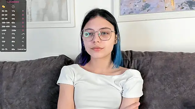DarelleFare online show from 02/18/25, 11:11