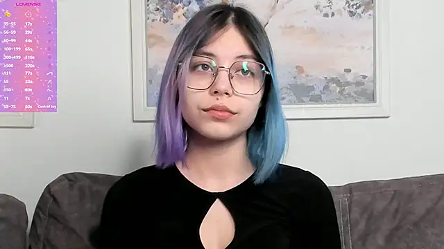 DarelleFare online show from 02/25/25, 10:58