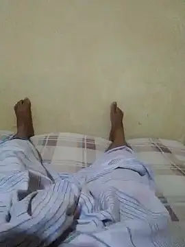 Snapshot of bew_sa chatting on 01/26/25, 05:44 bew sa online show from 01/26/25, 05:44