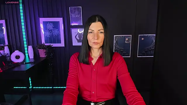 Snapshot of MonicaCheerful chatting on 02/09/25, 01:14 MonicaCheerful online show from 02/09/25, 01:14
