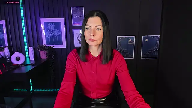 Snapshot of MonicaCheerful chatting on 02/09/25, 04:40 MonicaCheerful online show from 02/09/25, 04:40