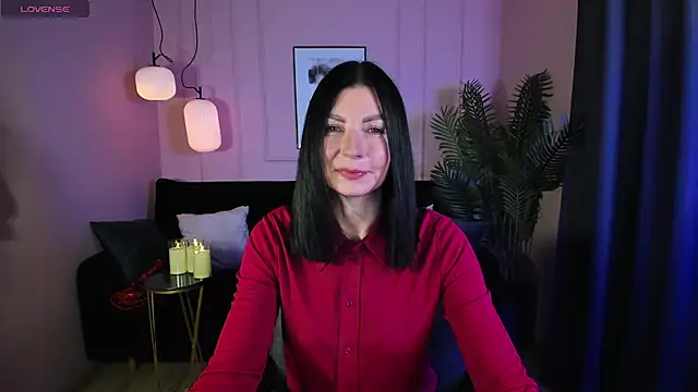 Snapshot of MonicaCheerful chatting on 02/11/25, 05:47 MonicaCheerful online show from 02/11/25, 05:47
