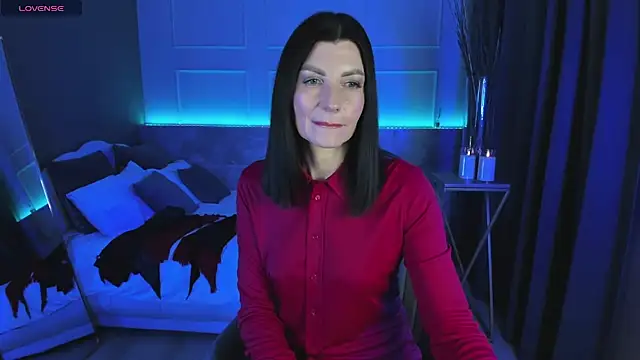 Snapshot of MonicaCheerful chatting on 02/14/25, 11:53 MonicaCheerful online show from 02/14/25, 11:53