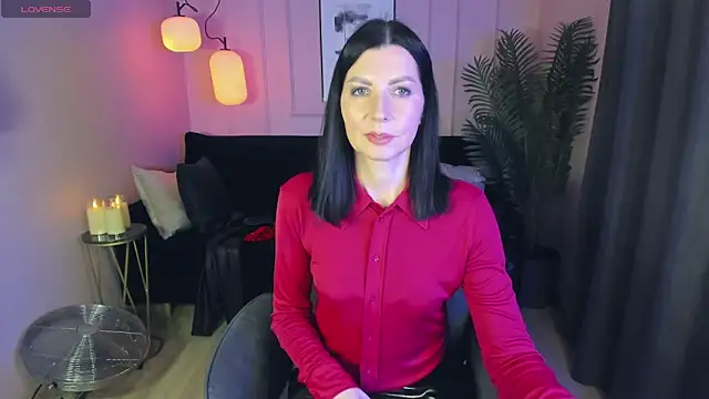Snapshot of MonicaCheerful chatting on 02/21/25, 05:53 MonicaCheerful online show from 02/21/25, 05:53