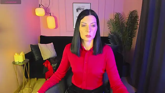 Snapshot of MonicaCheerful chatting on 02/22/25, 09:23 MonicaCheerful online show from 02/22/25, 09:23