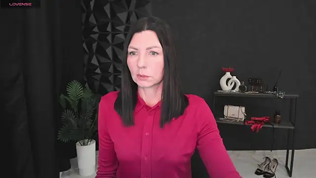 Snapshot of MonicaCheerful chatting on 03/01/25, 11:28 MonicaCheerful online show from 03/01/25, 11:28