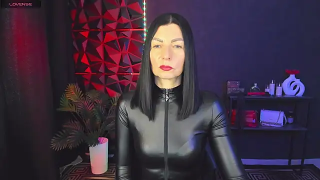 Snapshot of MonicaCheerful chatting on 03/19/25, 11:17 MonicaCheerful online show from 03/19/25, 11:17