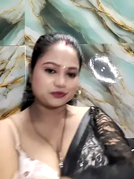 Snapshot of hornysania123 chatting on 02/01/26, 05:44 hornysania123 online show from 02/01/26, 05:44
