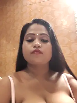 Snapshot of hornysania123 chatting on 06/06/26, 02:44 hornysania123 online show from 06/06/26, 02:44