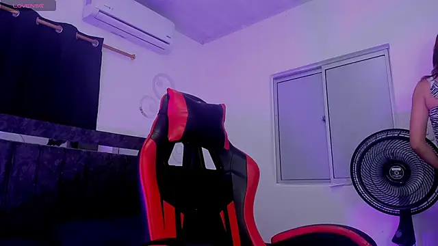 Nicol TransGirl online show from 09/25/25, 03:21