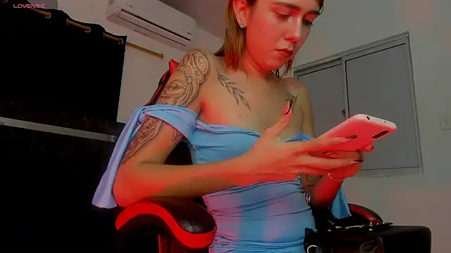 Nicol TransGirl online show from 01/11/26, 03:33