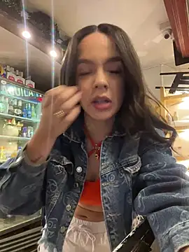 JullieBoo online show from 03/06/25, 04:08
