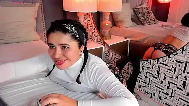 Hottie Alice online show from 03/22/25, 01:43