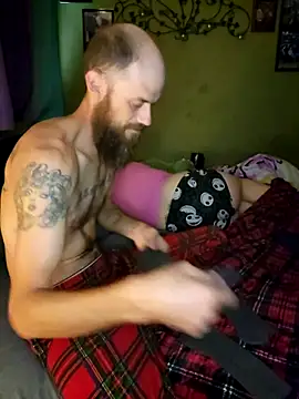 Snapshot of SUCKMEDEEP69 chatting on 10/05/25, 02:26 SUCKMEDEEP69 online show from 10/05/25, 02:26