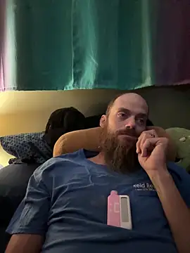 Snapshot of SUCKMEDEEP69 chatting on 11/02/25, 11:18 SUCKMEDEEP69 online show from 11/02/25, 11:18