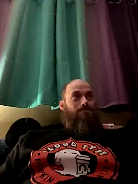 Snapshot of SUCKMEDEEP69 chatting on 11/04/25, 02:10 SUCKMEDEEP69 online show from 11/04/25, 02:10