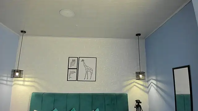 Snapshot of ninna_curly chatting on 12/02/25, 03:45 ninna curly online show from 12/02/25, 03:45