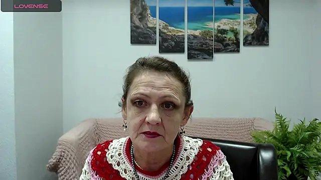 Snapshot of SexyGrandma_ chatting on 02/04/25, 04:48 SexyGrandma online show from 02/04/25, 04:48