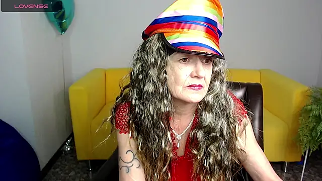 Snapshot of SexyGrandma_ chatting on 02/20/25, 10:26 SexyGrandma online show from 02/20/25, 10:26