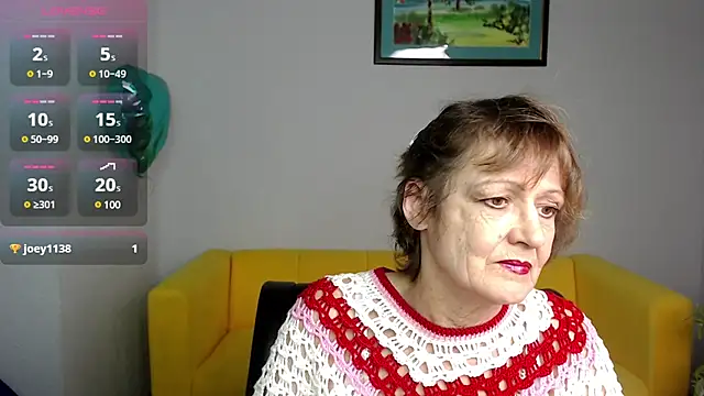 Snapshot of SexyGrandma_ chatting on 02/24/25, 02:15 SexyGrandma online show from 02/24/25, 02:15